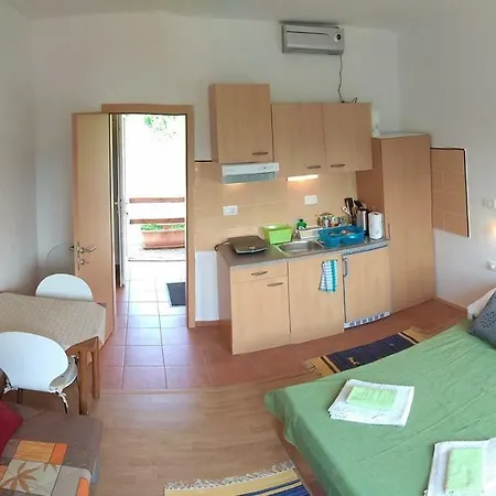 Apartmaji * Suhorje