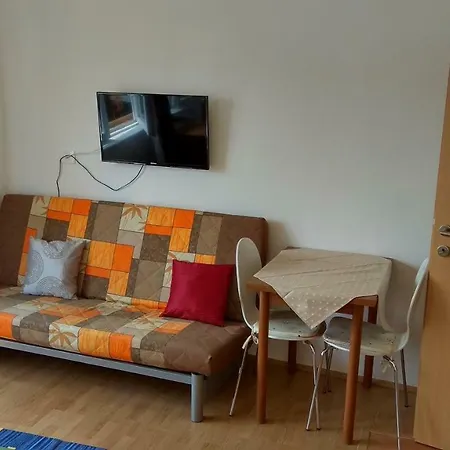 Daire Apartmaji Suhorje