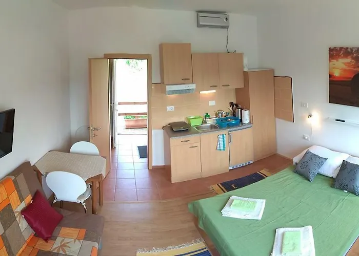 Apartmaji * Suhorje